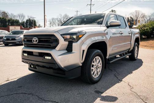 2024 Toyota Tacoma SR5