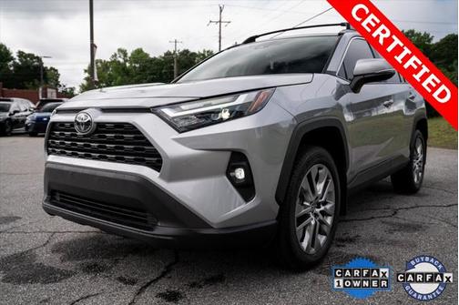 2024 Toyota RAV4 XLE Premium