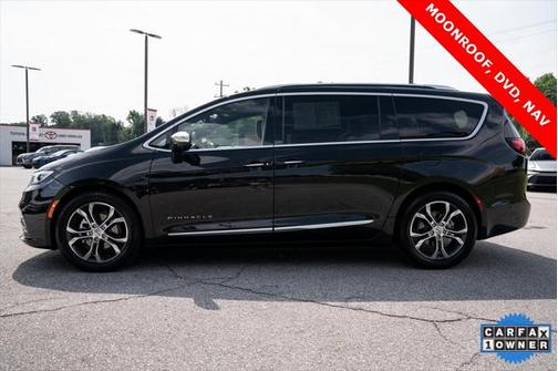 2022 Chrysler Pacifica L