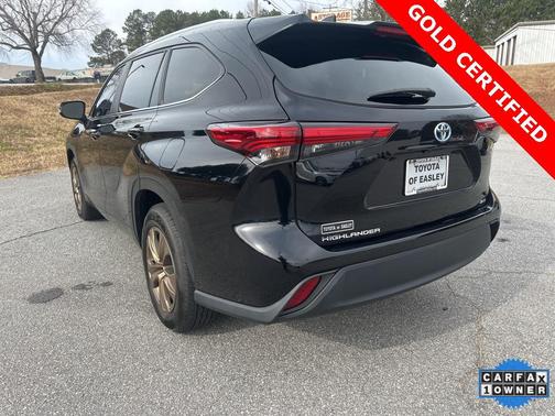 2023 Toyota Highlander Hybrid XLE