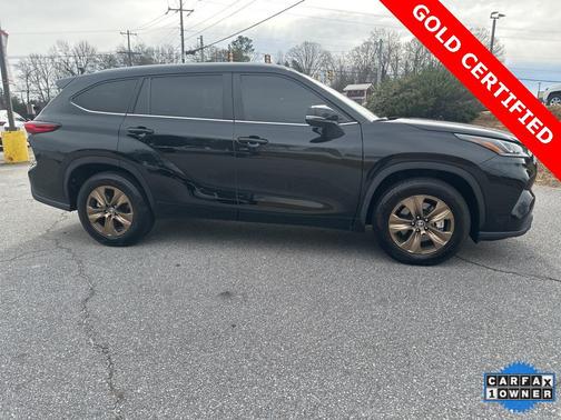 2023 Toyota Highlander Hybrid XLE