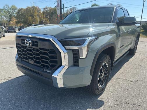 Gray 2022 Toyota Tundra SR5