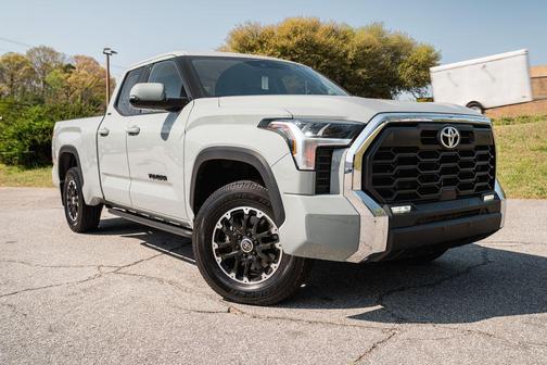 2022 Toyota Tundra SR5