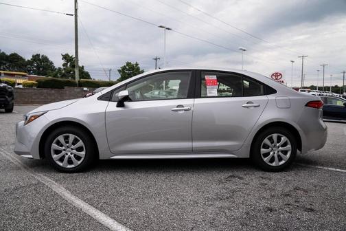 2025 Toyota Corolla Hybrid LE