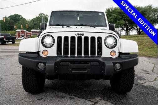 2017 Jeep Wrangler Unlimited Sahara