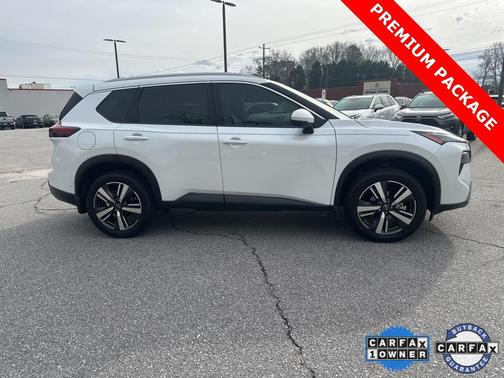 2024 Nissan Rogue SL