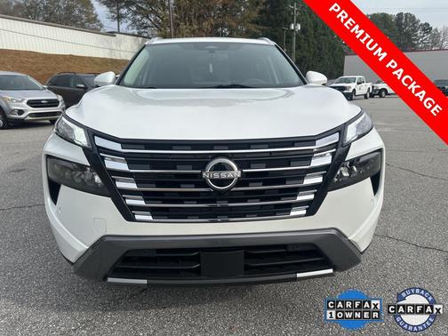 2024 Nissan Rogue SL