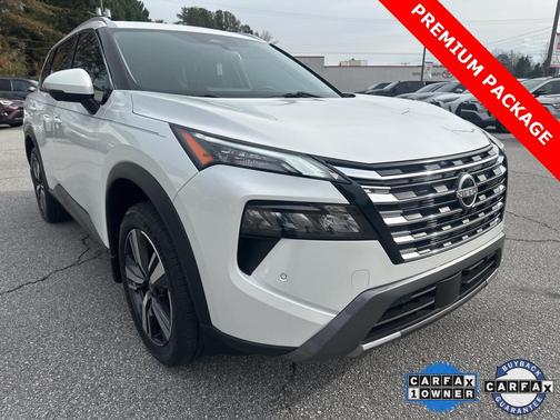 2024 Nissan Rogue SL