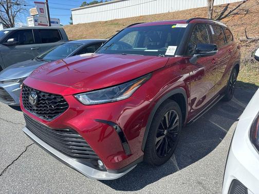 2023 Toyota Highlander XSE