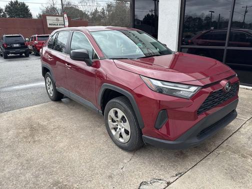 2023 Toyota RAV4 LE
