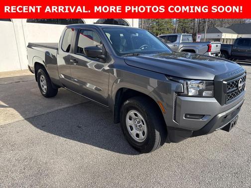 2023 Nissan Frontier S