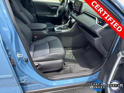 2023 Toyota RAV4 Hybrid SE