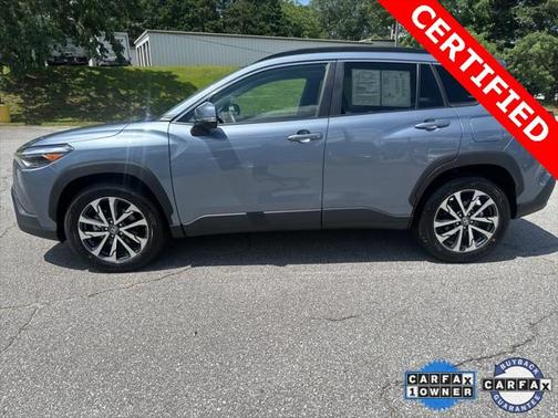 2024 Toyota Corolla Cross XLE