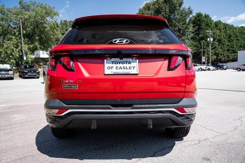 2022 Hyundai TUCSON SE