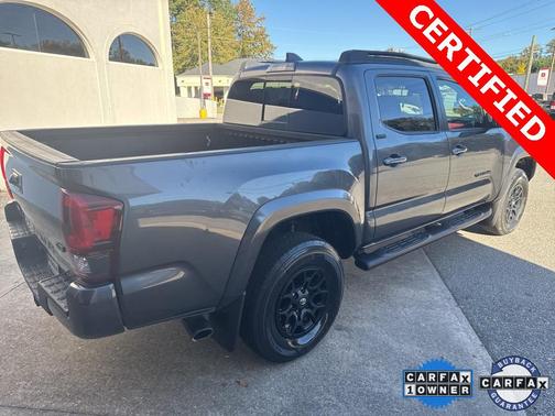 2022 Toyota Tacoma SR5