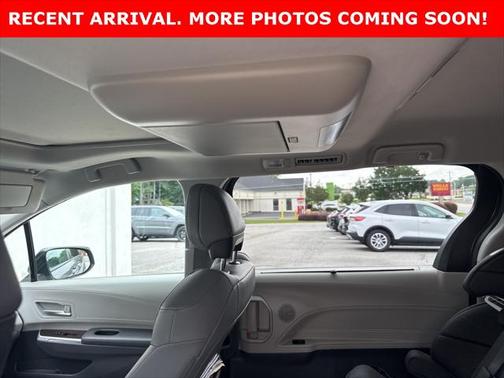 2021 Toyota Sienna XLE 7 Passenger