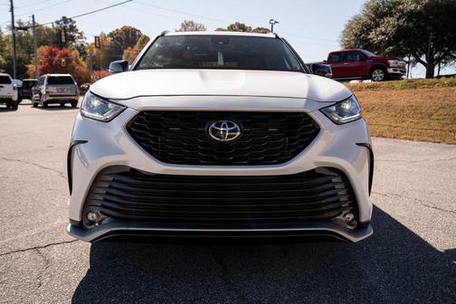 2024 Toyota Highlander XSE