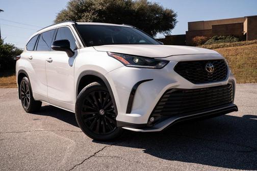 2024 Toyota Highlander XSE