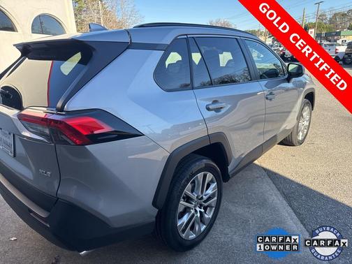 2025 Toyota RAV4 XLE Premium