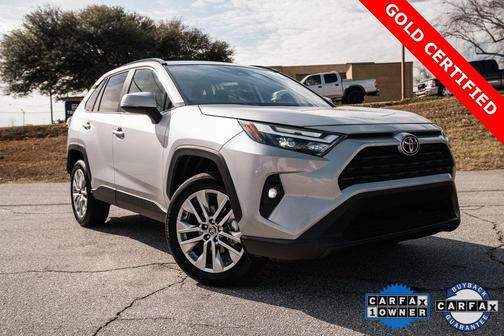 2025 Toyota RAV4 XLE Premium