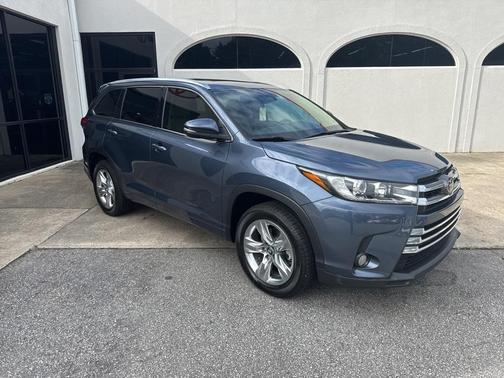 2017 Toyota Highlander Limited