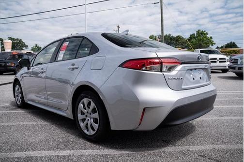 2025 Toyota Corolla Hybrid SE