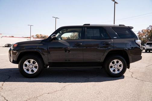 2024 Toyota 4Runner SR5 Premium