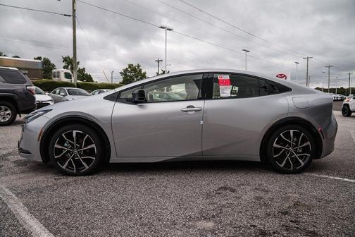 2026 Toyota Prius Plug-In Hybrid XSE