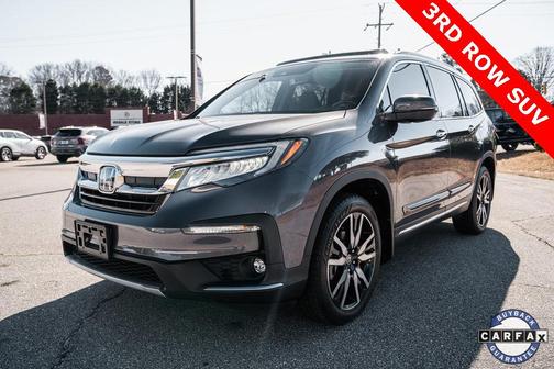 2022 Honda Pilot Touring 8-Passenger