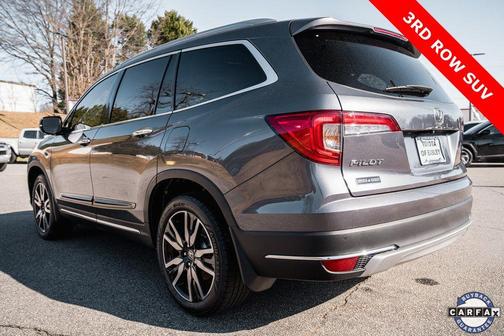 2022 Honda Pilot Touring 8-Passenger