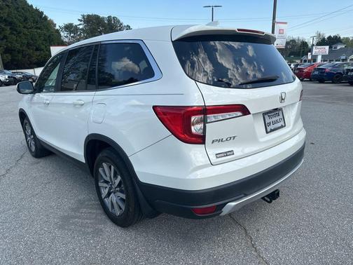 Diamond White 2019 Honda Pilot EX-L