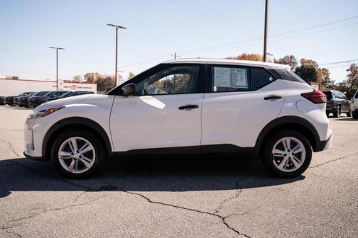 2021 Nissan Kicks S