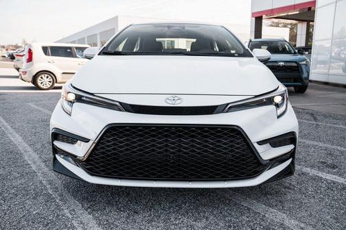 2026 Toyota Corolla Hybrid SE