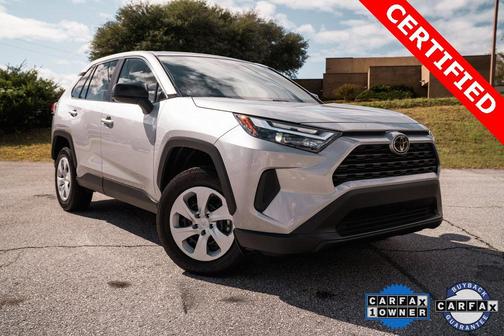 2024 Toyota RAV4 LE