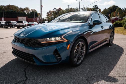 2023 Kia K5 EX