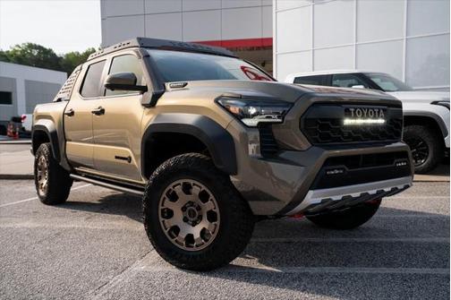 2025 Toyota Tacoma Hybrid Trailhunter