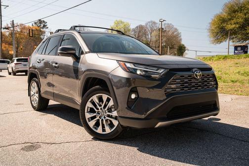 2024 Toyota RAV4 Limited