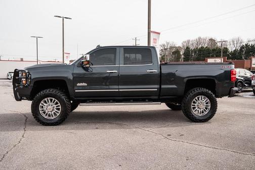 2019 Chevrolet Silverado 2500 High Country