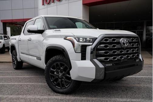 2025 Toyota Tundra Hybrid Platinum