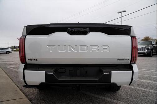 2025 Toyota Tundra Hybrid Platinum