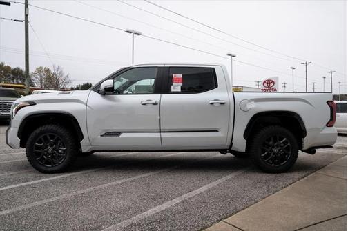 2025 Toyota Tundra Hybrid Platinum