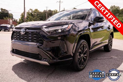 2023 Toyota RAV4 Hybrid SE