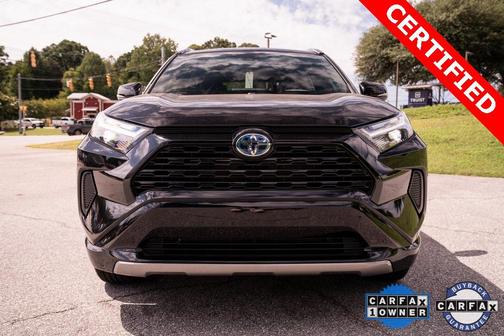 2023 Toyota RAV4 Hybrid SE