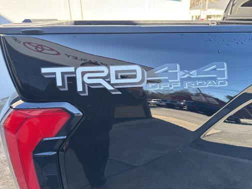 2025 Toyota Tundra Hybrid 1794 Edition