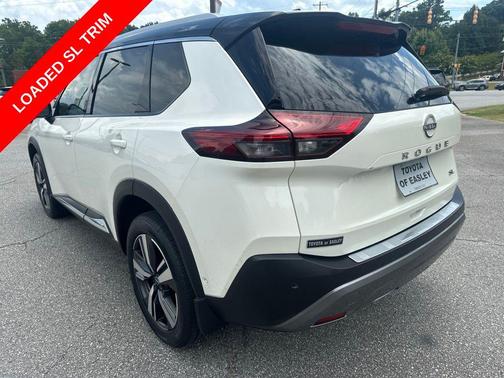 Pearl White 2023 Nissan Rogue SL