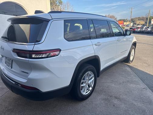 2024 Jeep Grand Cherokee L Laredo