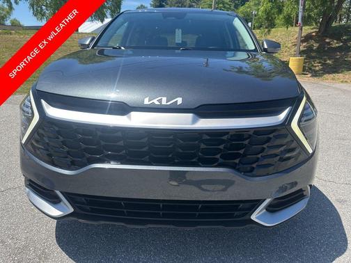 Gray 2024 Kia Sportage EX