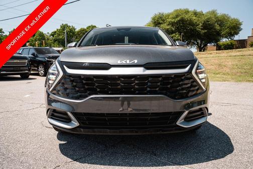 Gray 2024 Kia Sportage EX