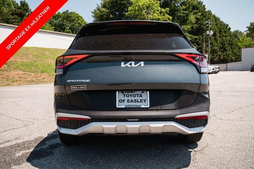Gray 2024 Kia Sportage EX