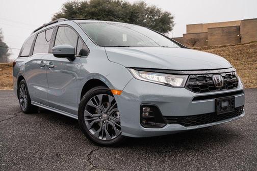 2025 Honda Odyssey Touring